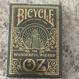 Bicycle The Wonderful Wizard of Oz Gold & Emerald Playing Cards NWT